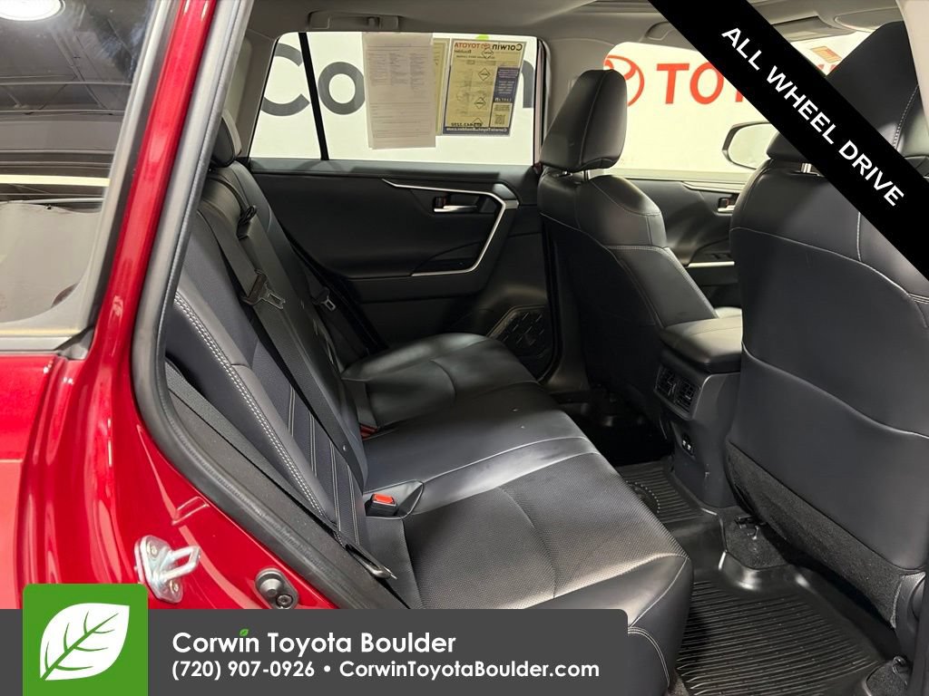 Used 2019 Toyota RAV4 Limited w/ Cold Weather Package AWD/4WD image 15