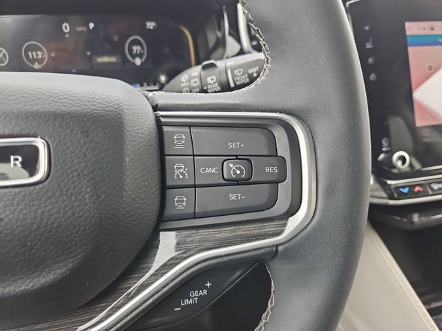 Used 2022 Jeep Wagoneer Series III w/ Convenience Group I RWD image 24