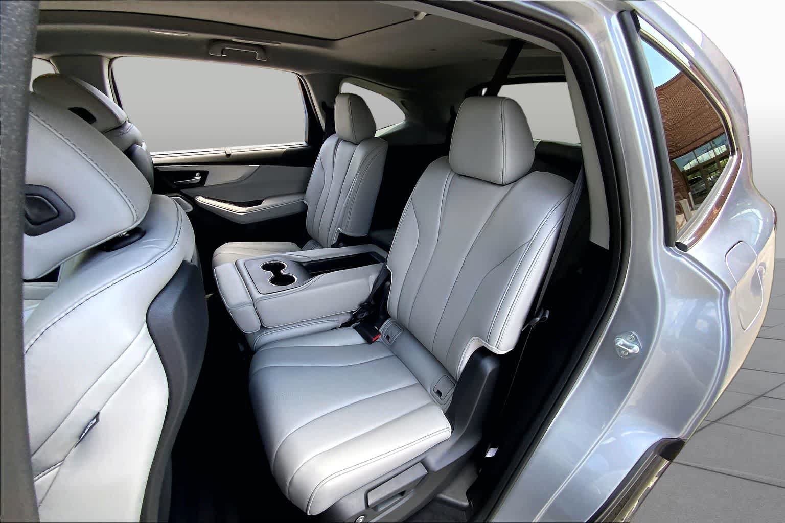 Used 2026 Acura MDX SH-AWD w/ Technology Package image 20