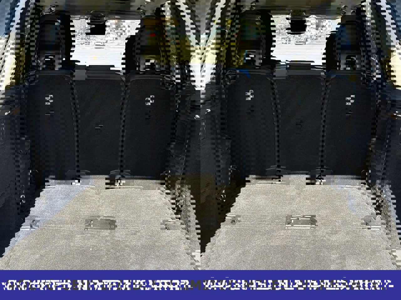 Certified 2025 Volvo XC90 B6 Plus image 38