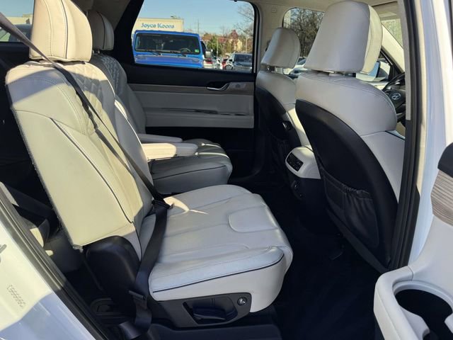 Used 2022 Hyundai Palisade Limited image 7