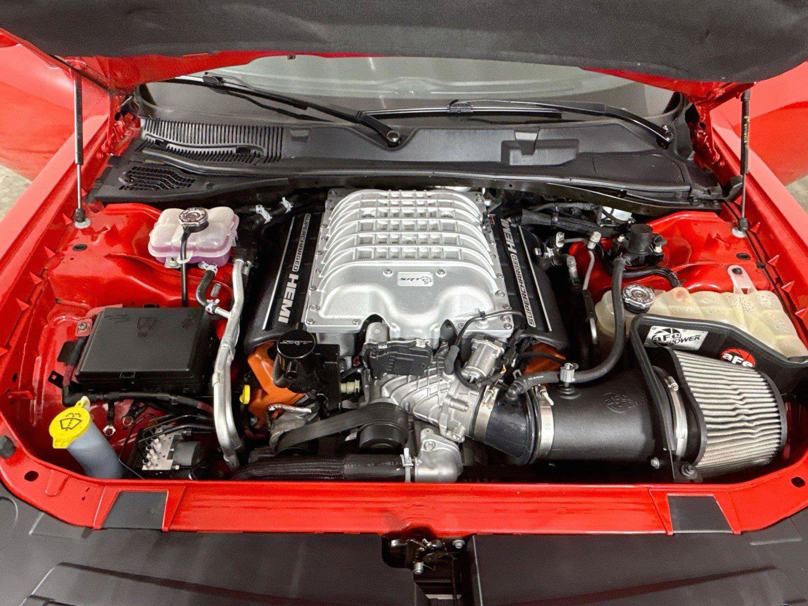 Used 2019 Dodge Challenger SRT Hellcat RWD image 27