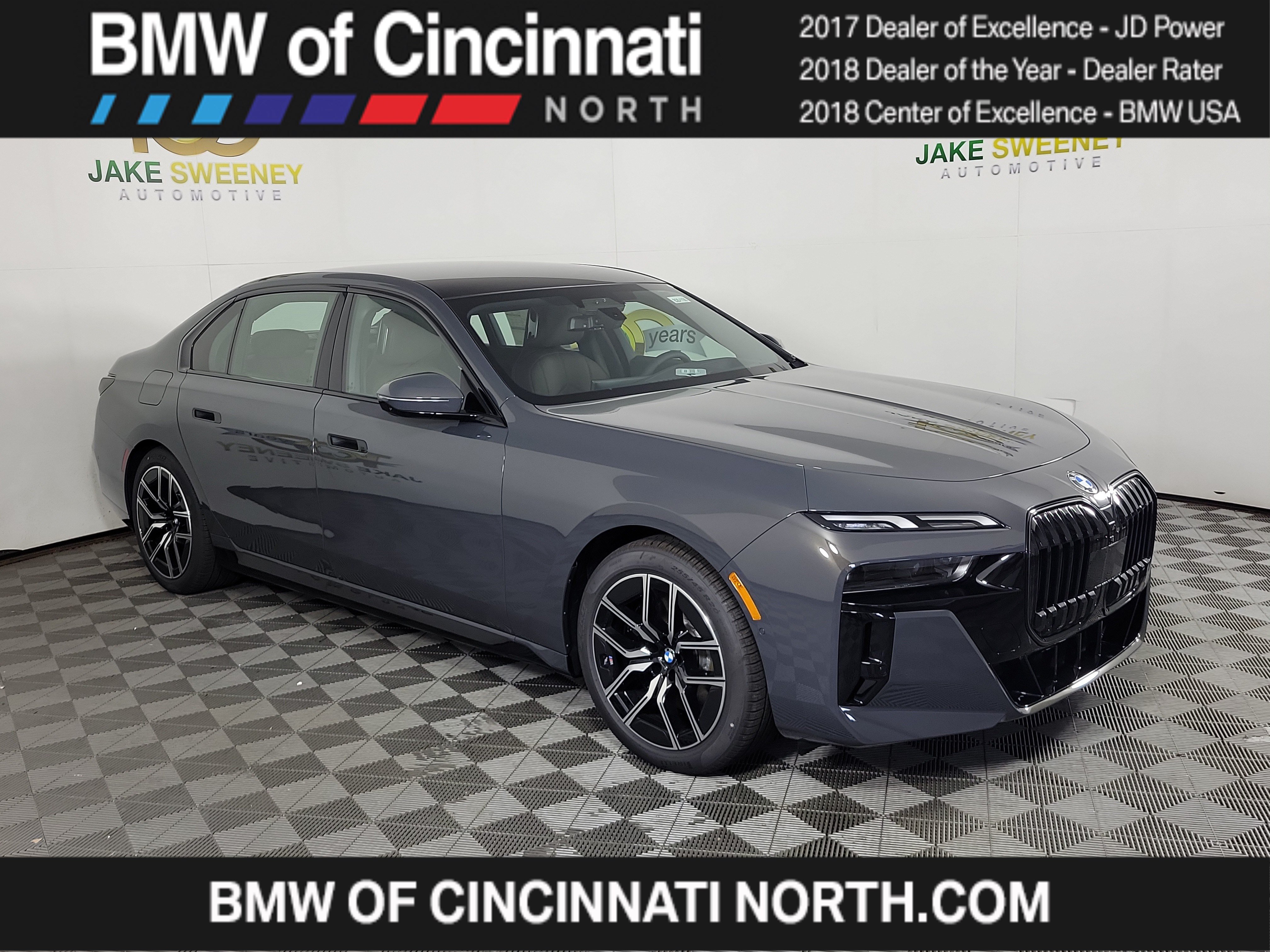New 2026 BMW 740i xDrive AWD/4WD image 1