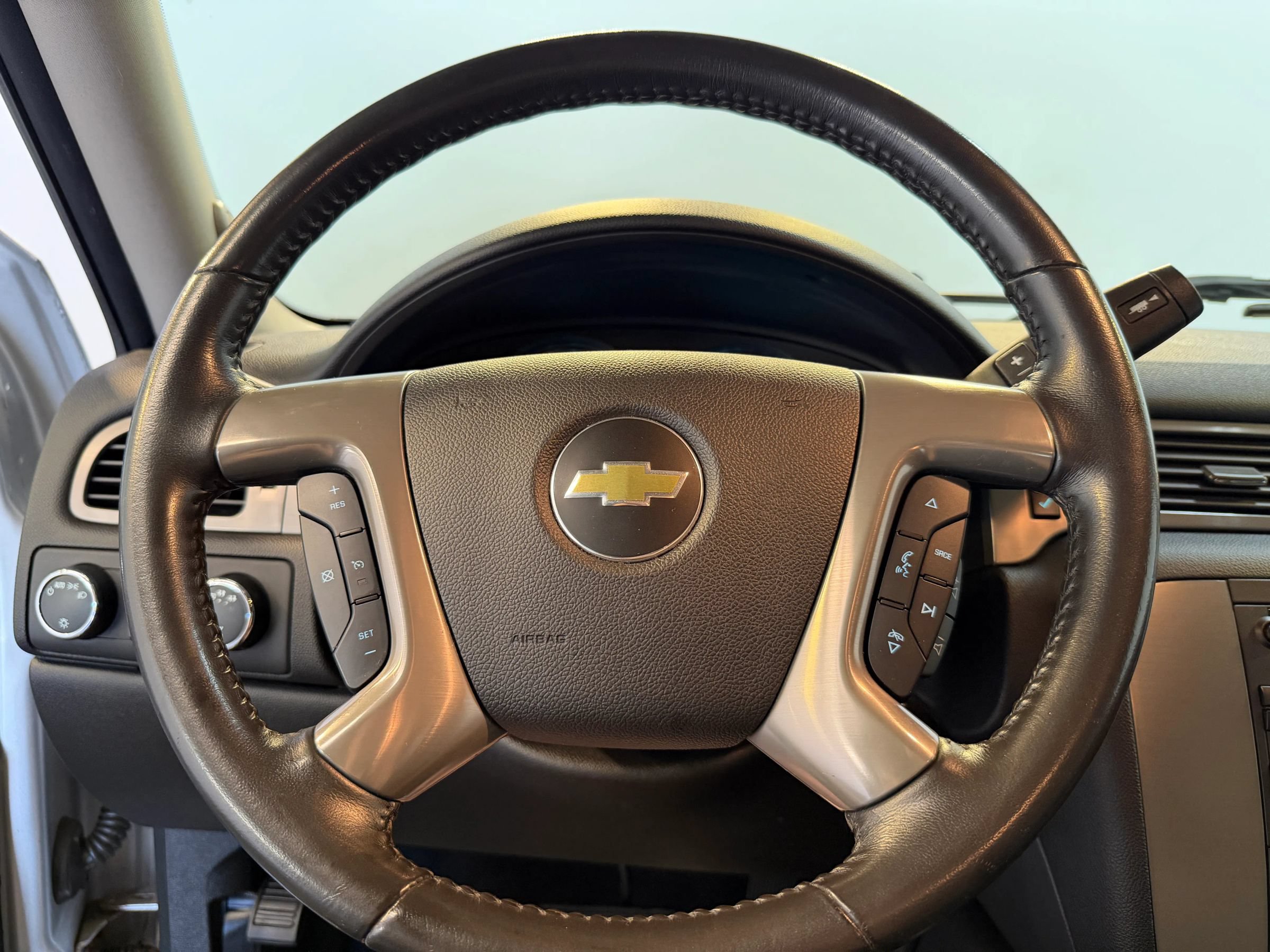 Used 2012 Chevrolet Silverado 1500 LTZ w/ LTZ Plus Package AWD/4WD image 13