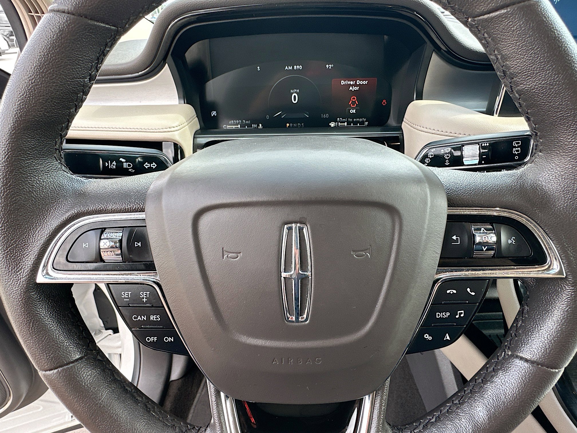 Used 2022 Lincoln Nautilus FWD w/ Premium Package image 37