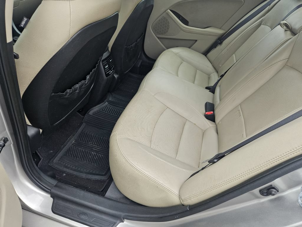 Used 2012 Kia Optima EX FWD image 14