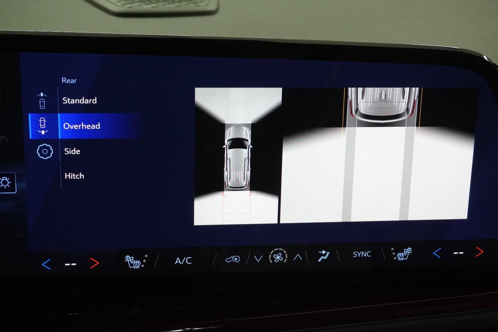 New 2026 Chevrolet Traverse Z71 w/ Enhanced Driving Package image 30