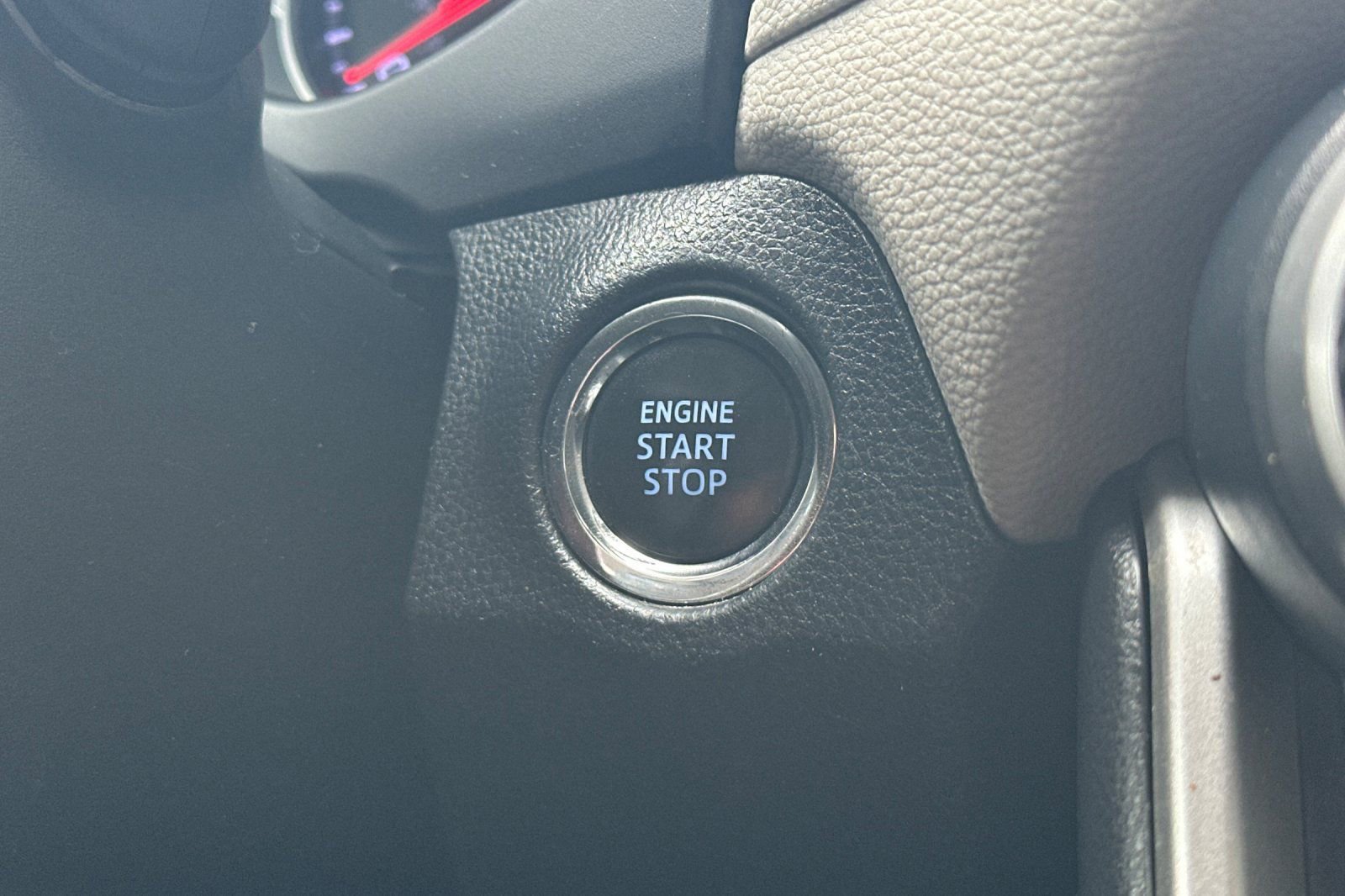 Certified 2019 Toyota RAV4 XLE w/ Carpet Mat Package image 22