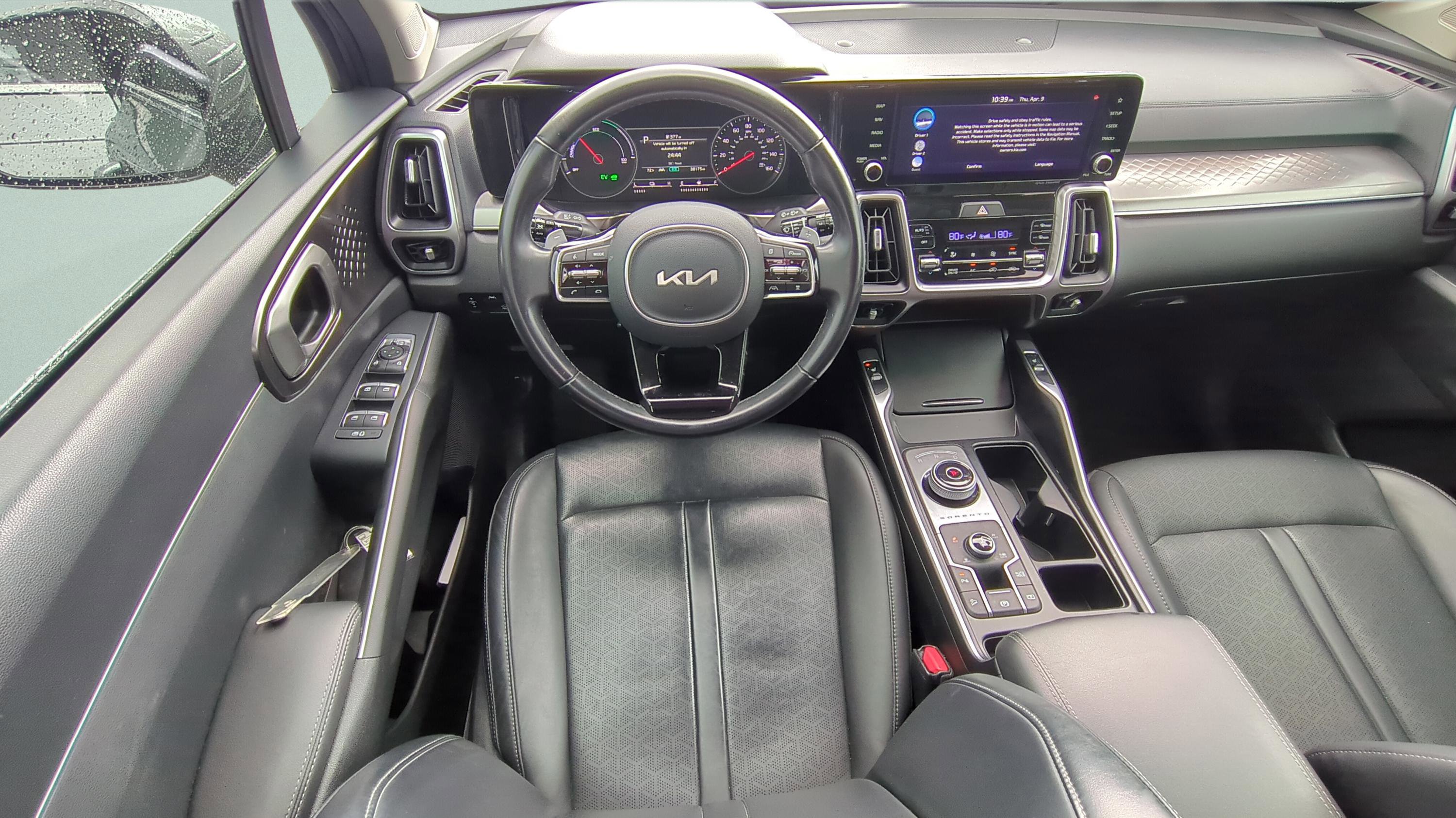 Certified 2024 Kia Sorento EX w/ Panoramic Sunroof Package image 12