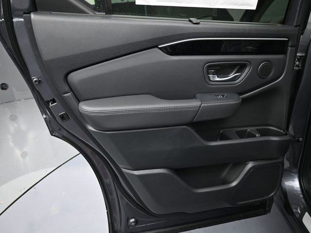 New 2025 Honda Pilot EX-L image 25