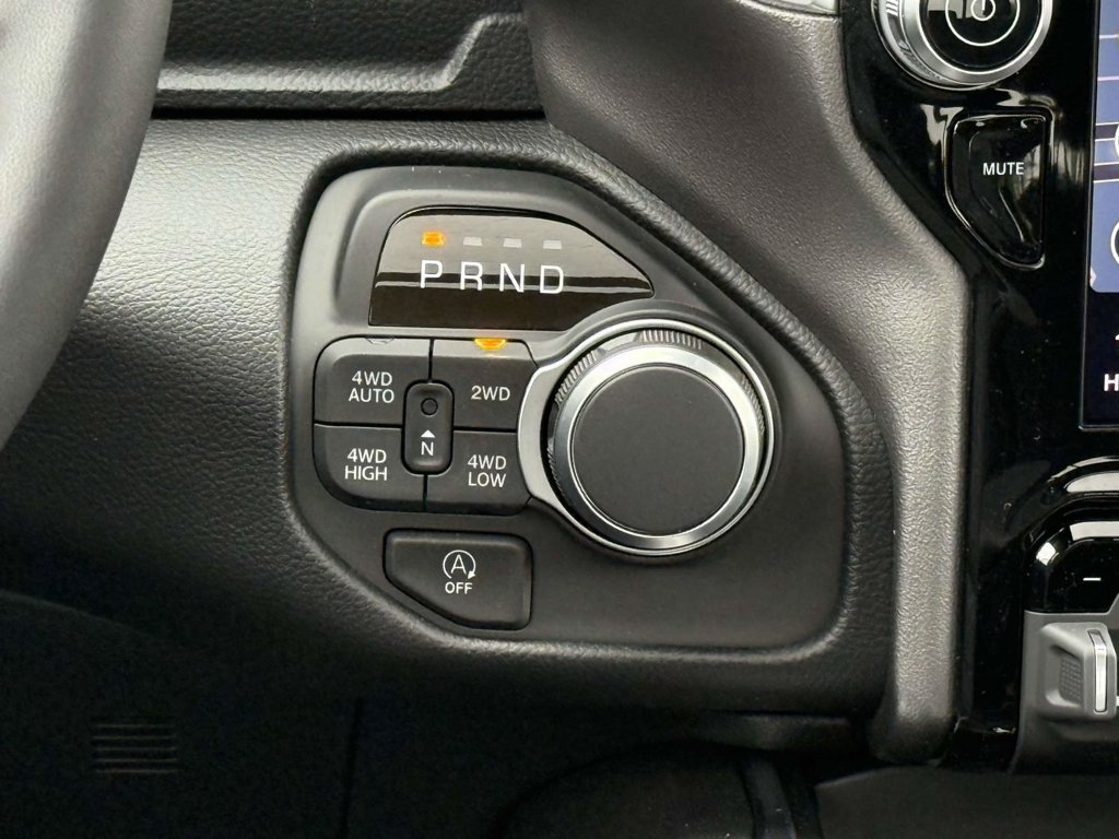 New 2026 RAM 1500 Big Horn AWD/4WD image 22