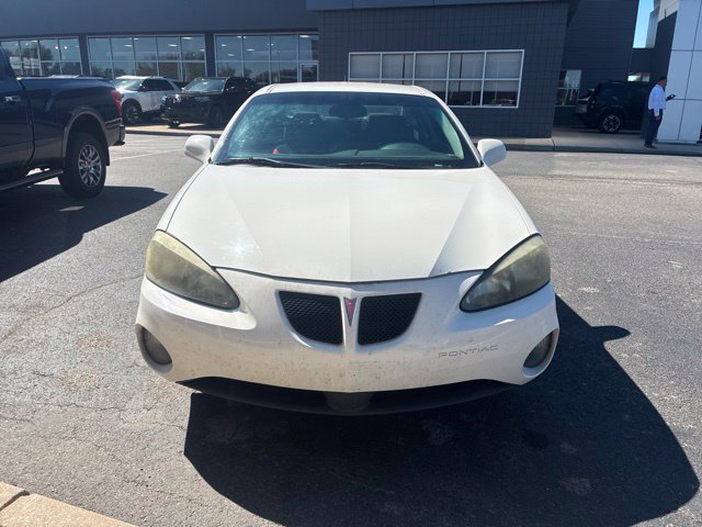 Used 2006 Pontiac Grand Prix FWD image 3