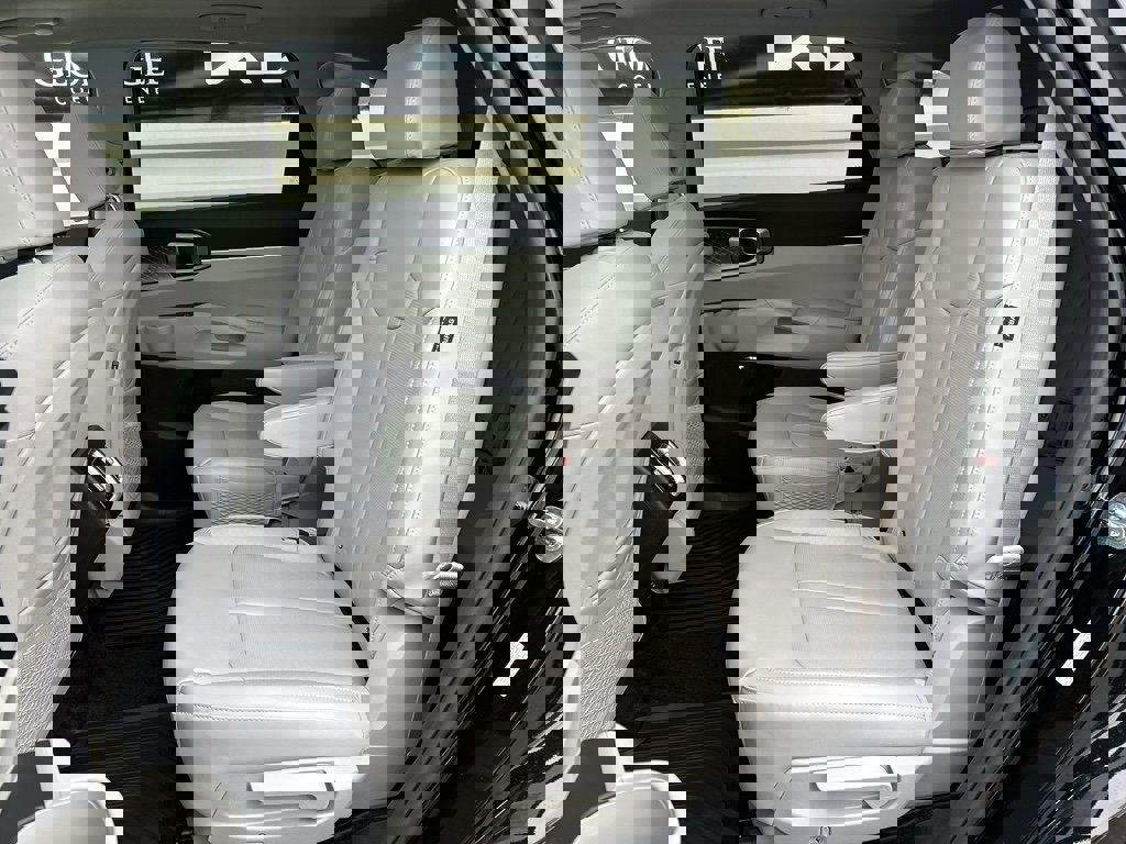 New 2026 Kia Sorento EX image 13