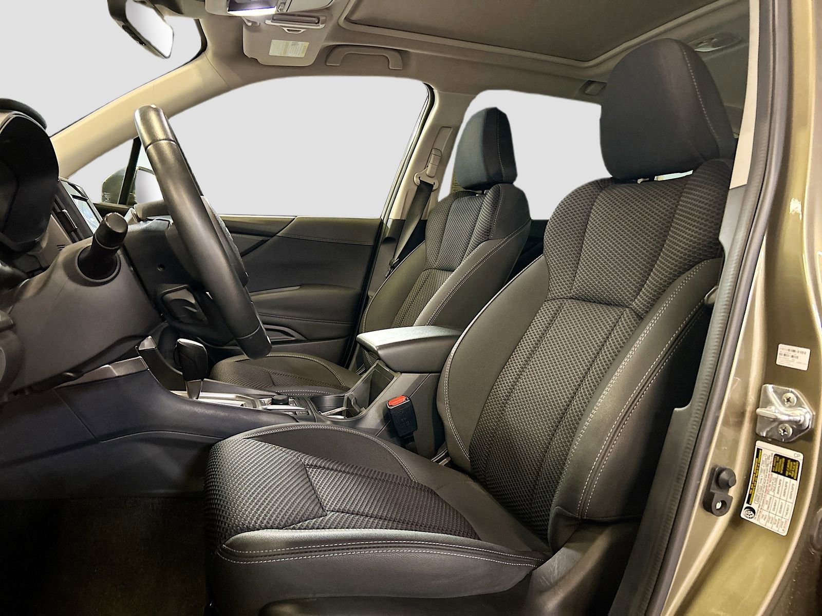 Used 2023 Subaru Forester Premium w/ Popular Package #2 image 19