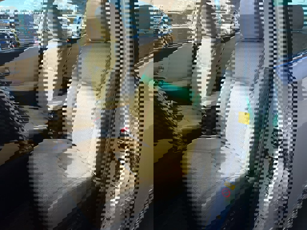 Used 2010 Lexus HS 250h Premium image 19