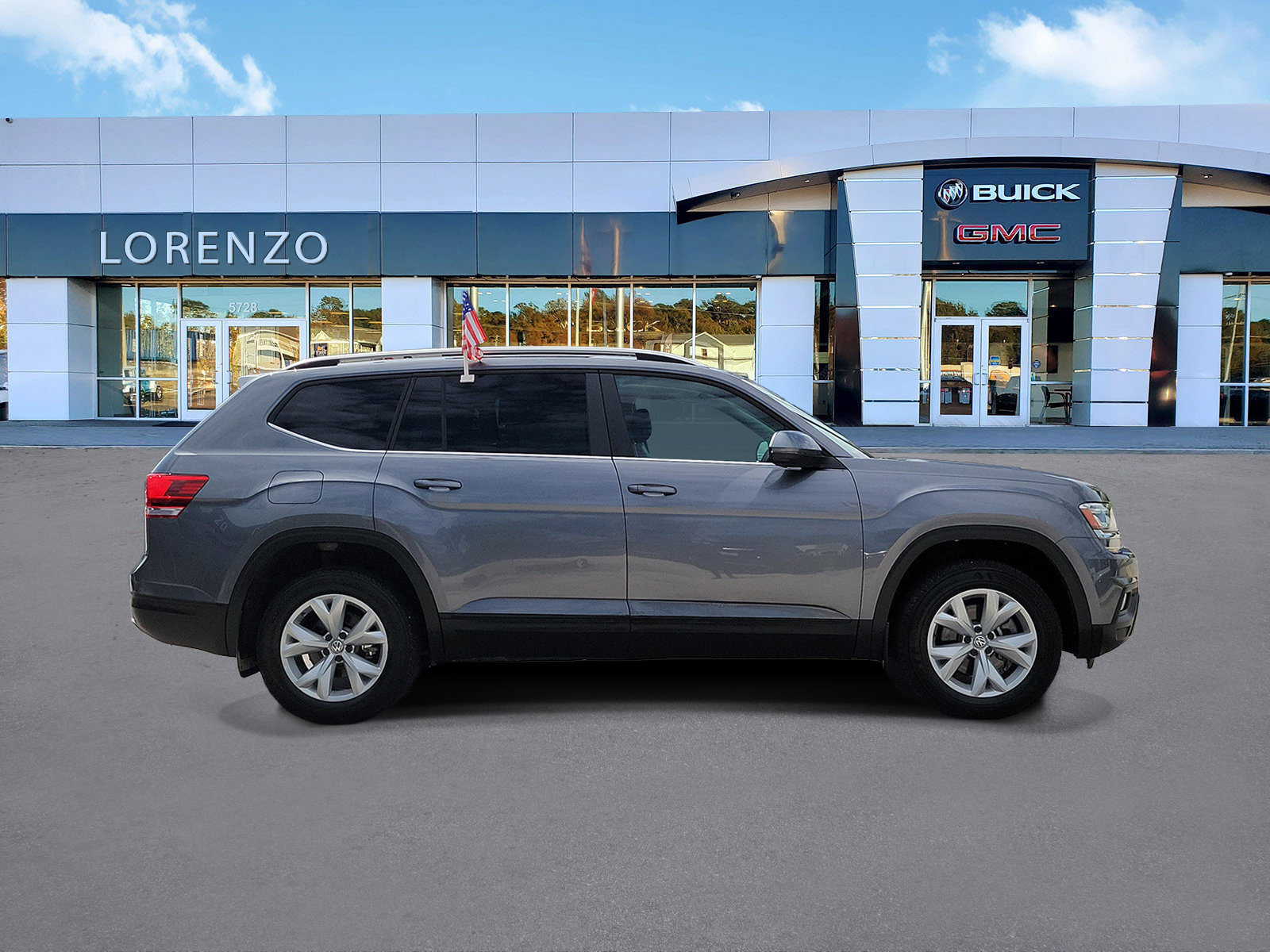 Used 2019 Volkswagen Atlas SE w/ Towing Package FWD image 4