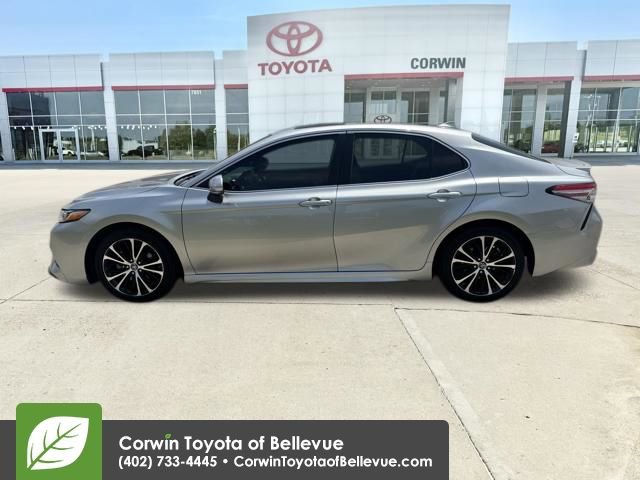 Used 2018 Toyota Camry SE w/ Audio Package FWD image 6