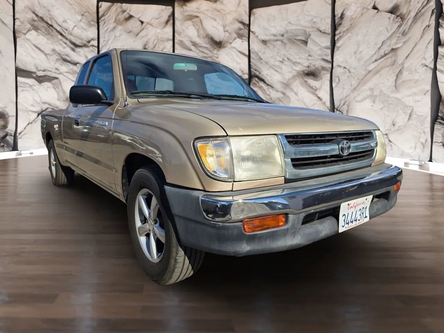 Used 1999 Toyota Tacoma 2WD Xtracab image 3