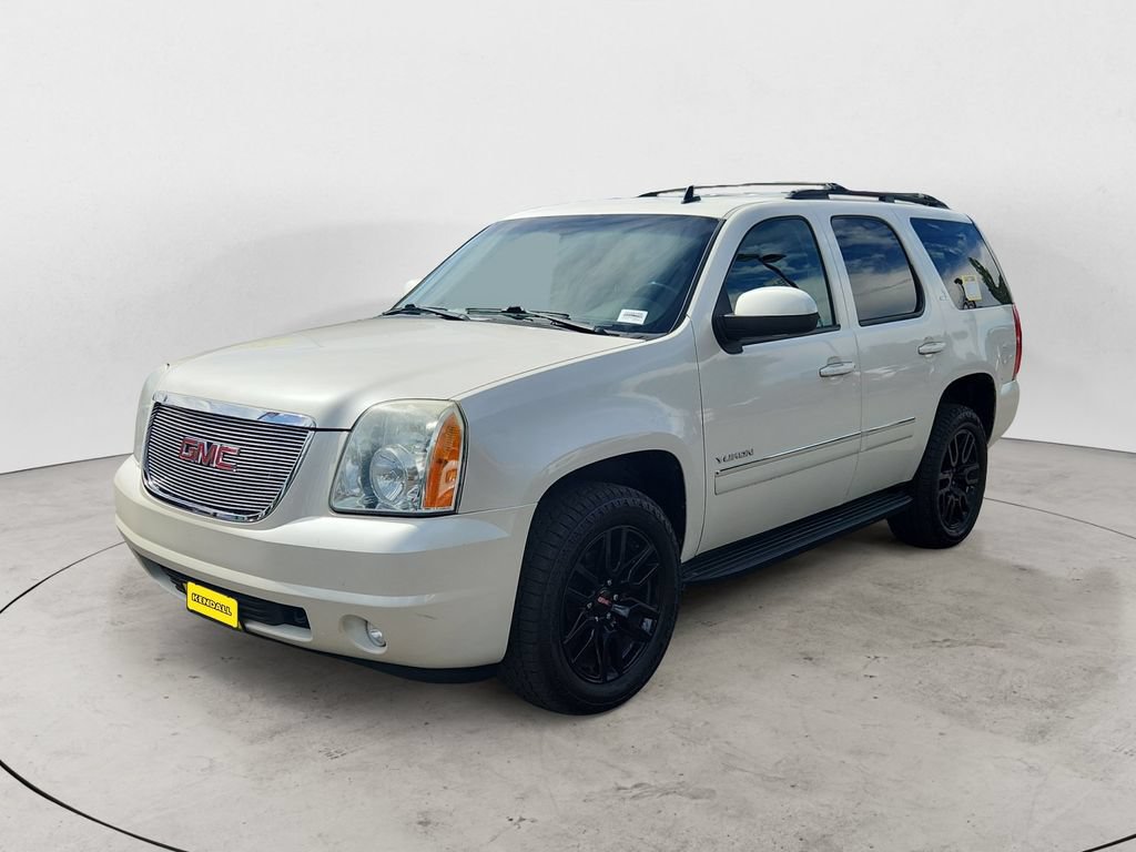 Used 2011 GMC Yukon SLT w/ SLT-2 Equipment Package AWD/4WD image 1