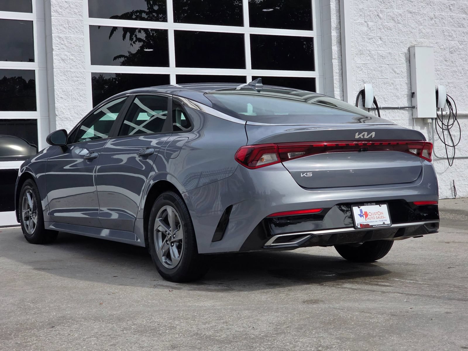 Used 2023 Kia K5 LXS FWD image 7