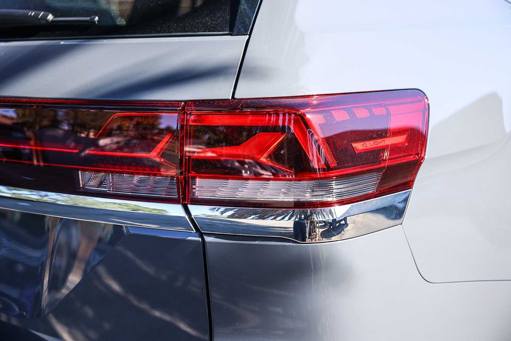 New 2026 Volkswagen Atlas SE image 12