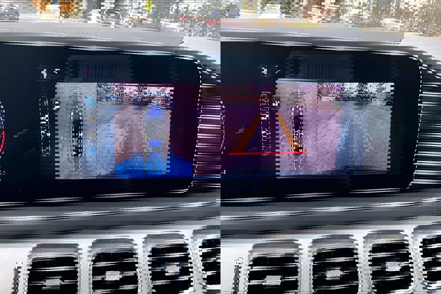 Certified 2025 Mercedes-Benz GLE 63 AMG S image 27