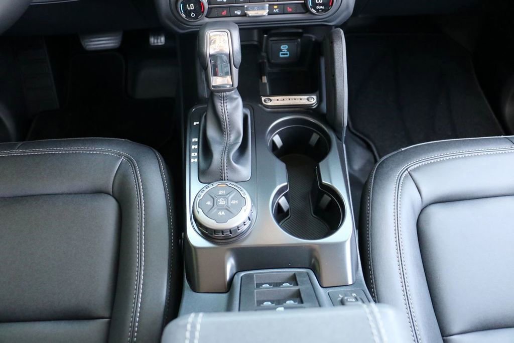 New 2025 Ford Bronco Big Bend w/ Black Diamond Package image 25