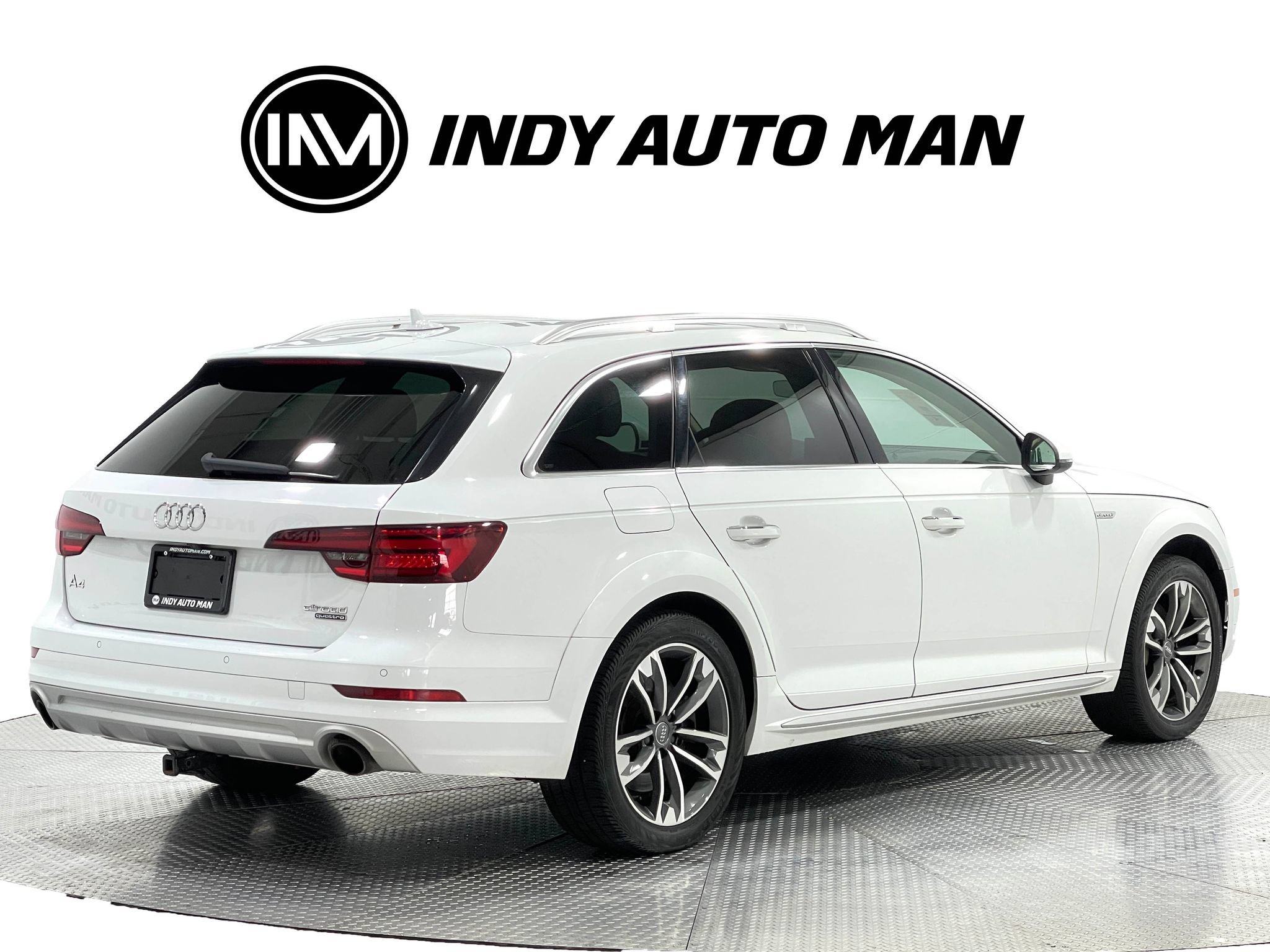 Used 2018 Audi A4 2.0T allroad Premium Plus AWD/4WD image 4