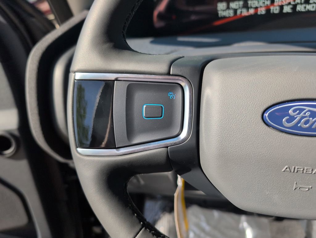 New 2026 Ford Expedition Active image 32