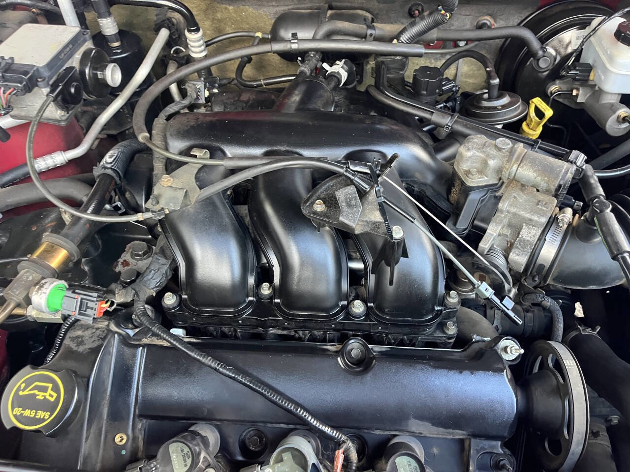 Used 2004 MAZDA Tribute ES w/ Tow Pkg image 29