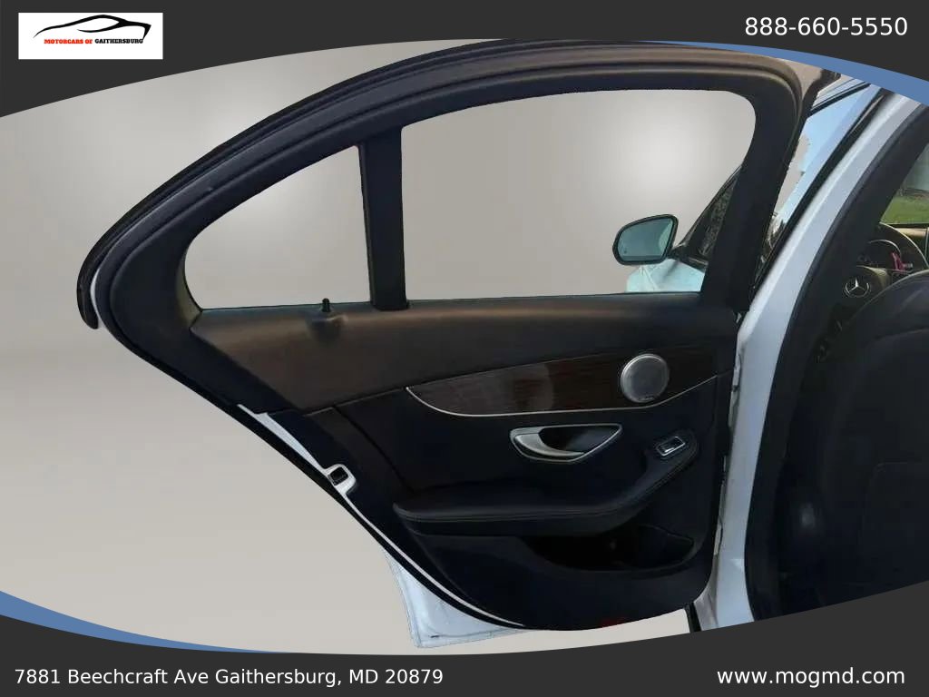 Used 2017 Mercedes-Benz C 300 4MATIC Sedan image 12