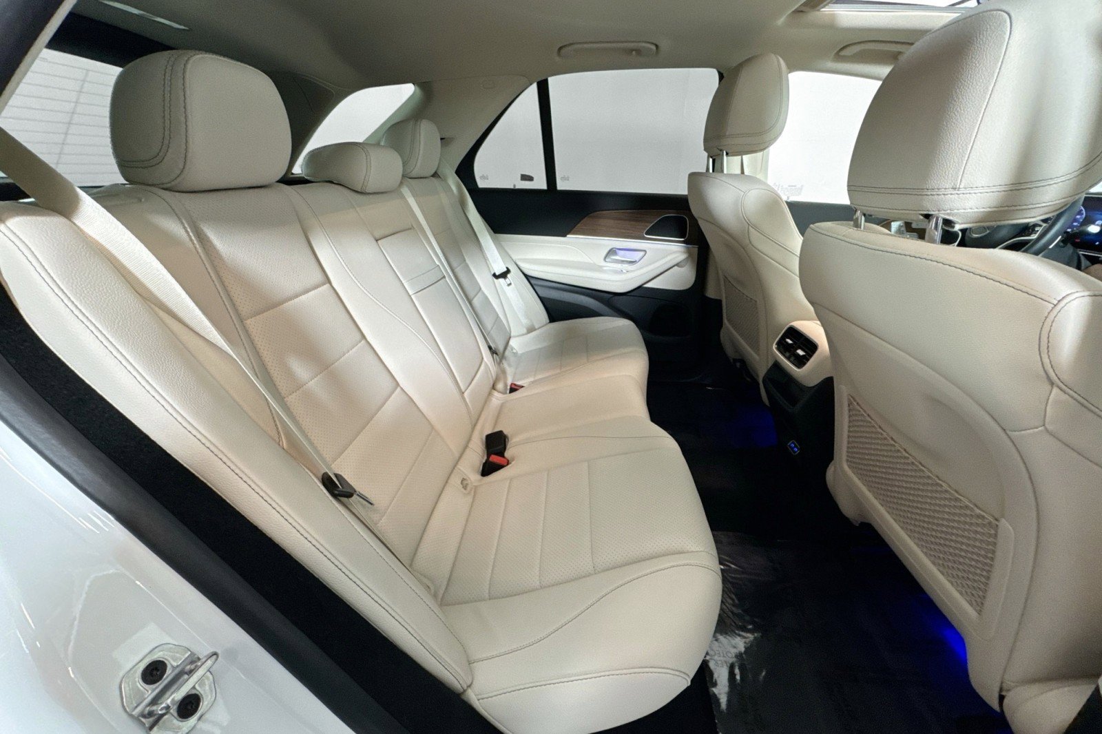 Used 2025 Mercedes-Benz GLE 350 4MATIC image 26