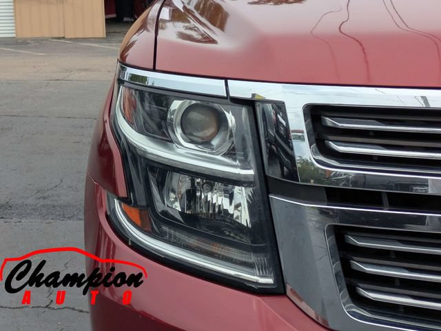 Used 2016 Chevrolet Suburban LTZ RWD image 11