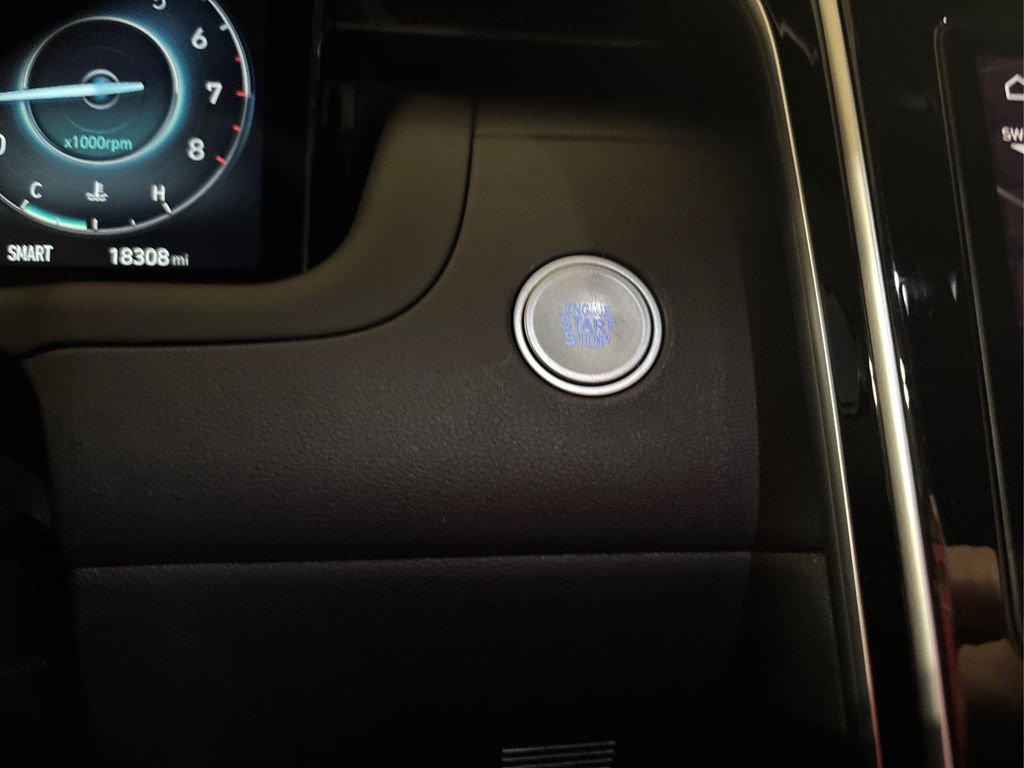 Used 2024 Hyundai Santa Cruz Night AWD/4WD image 29