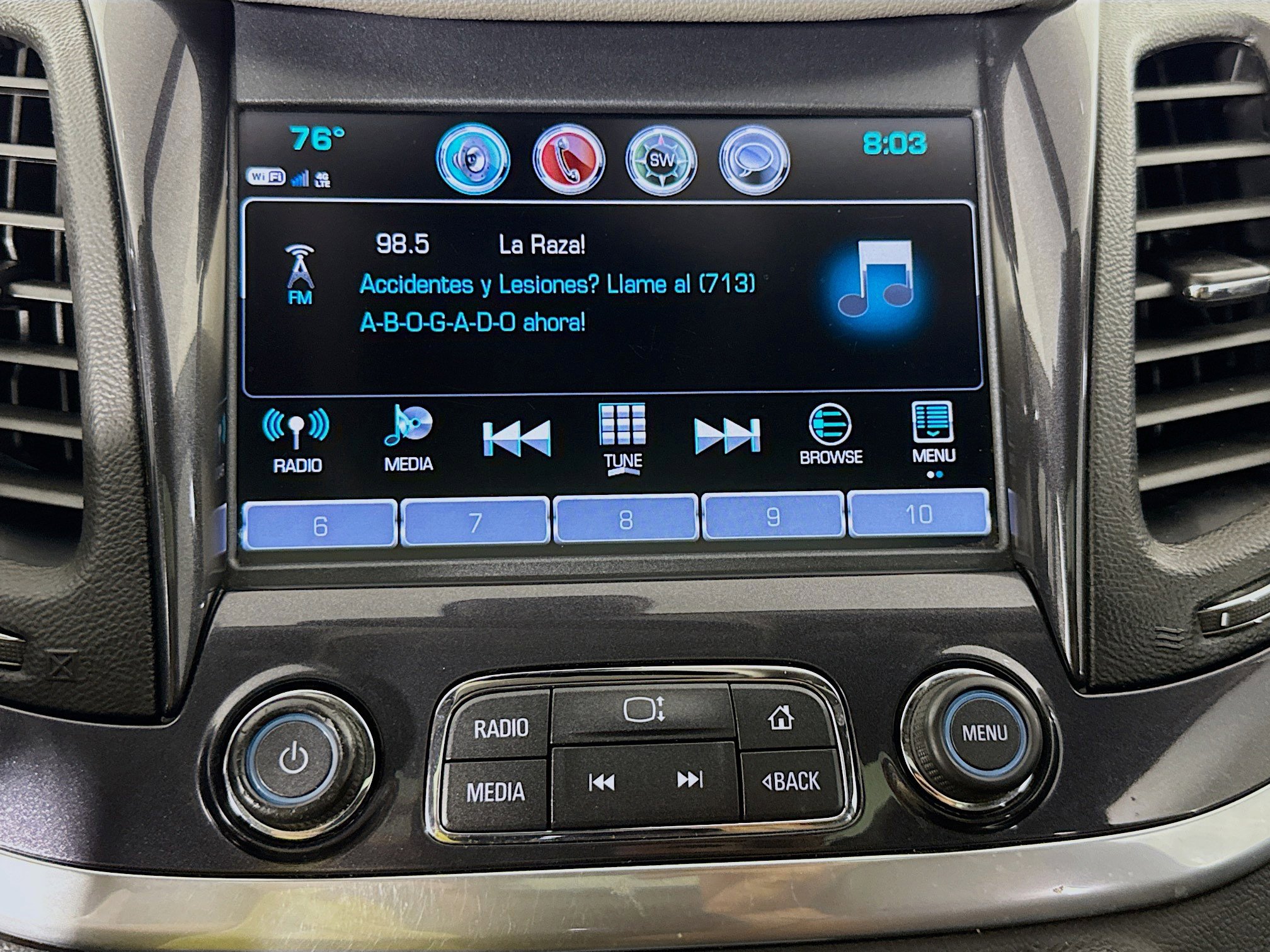 Used 2018 Chevrolet Impala LT w/ Sunroof and Spoiler Package image 17