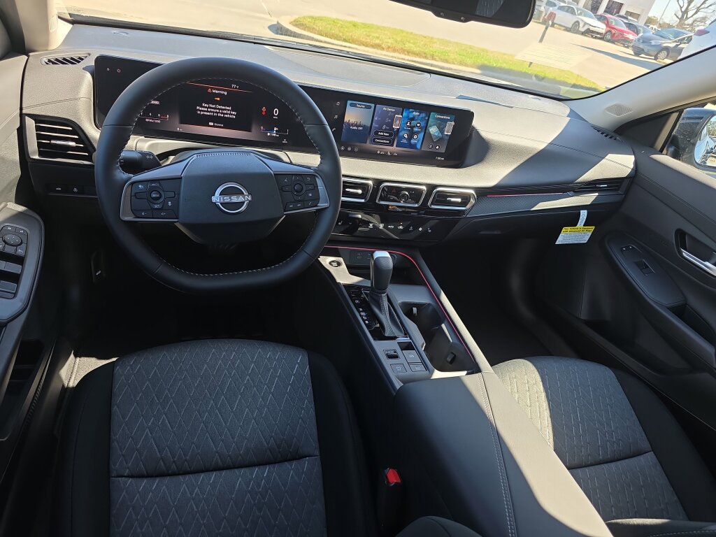 New 2026 Nissan Sentra SV w/ SV Convenience Package FWD image 4