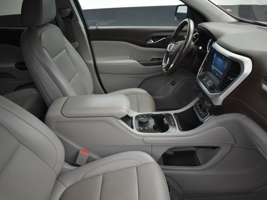 Used 2021 GMC Acadia SLT image 26