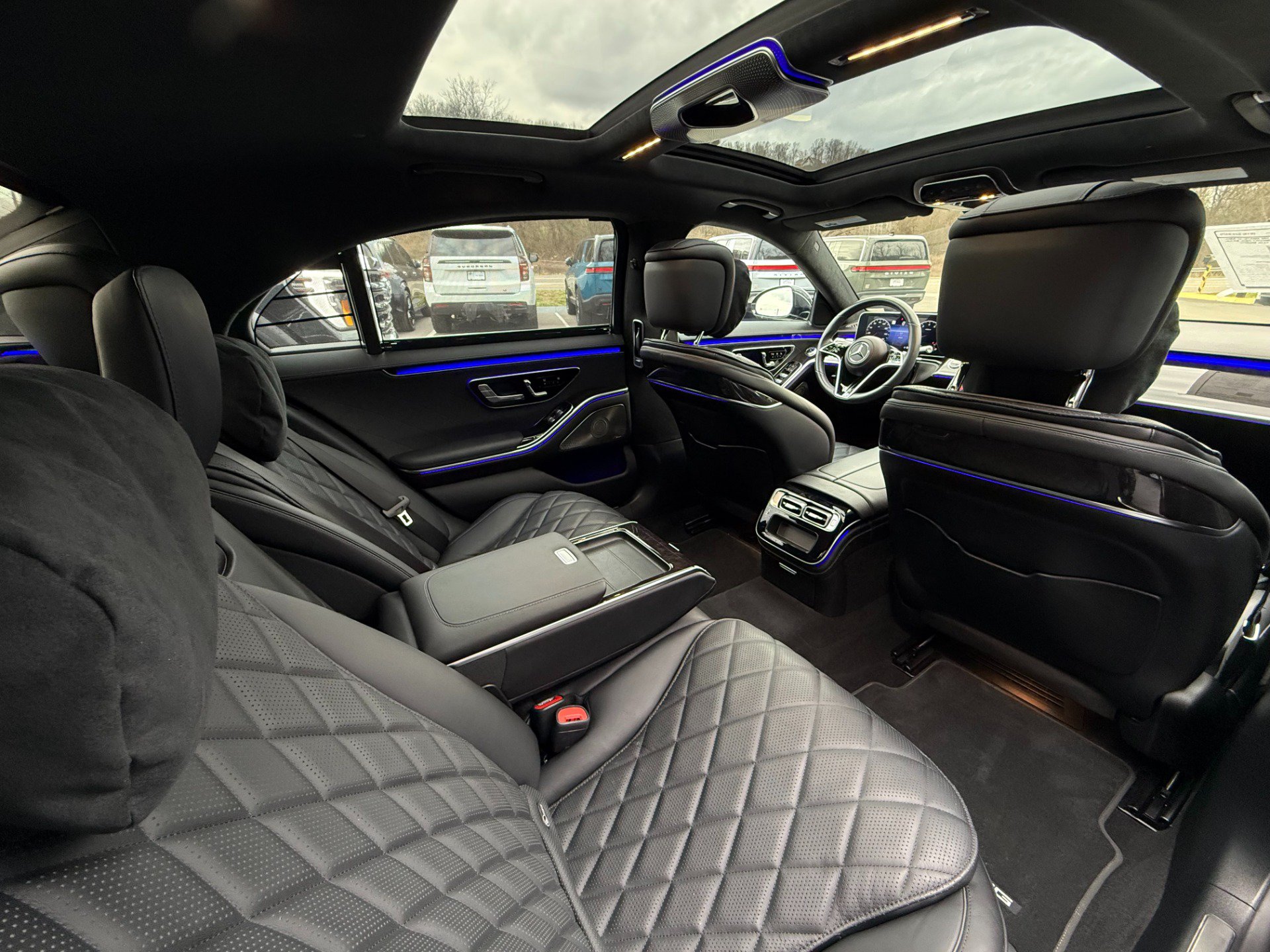 Used 2024 Mercedes-Benz S 580 4MATIC Sedan image 28