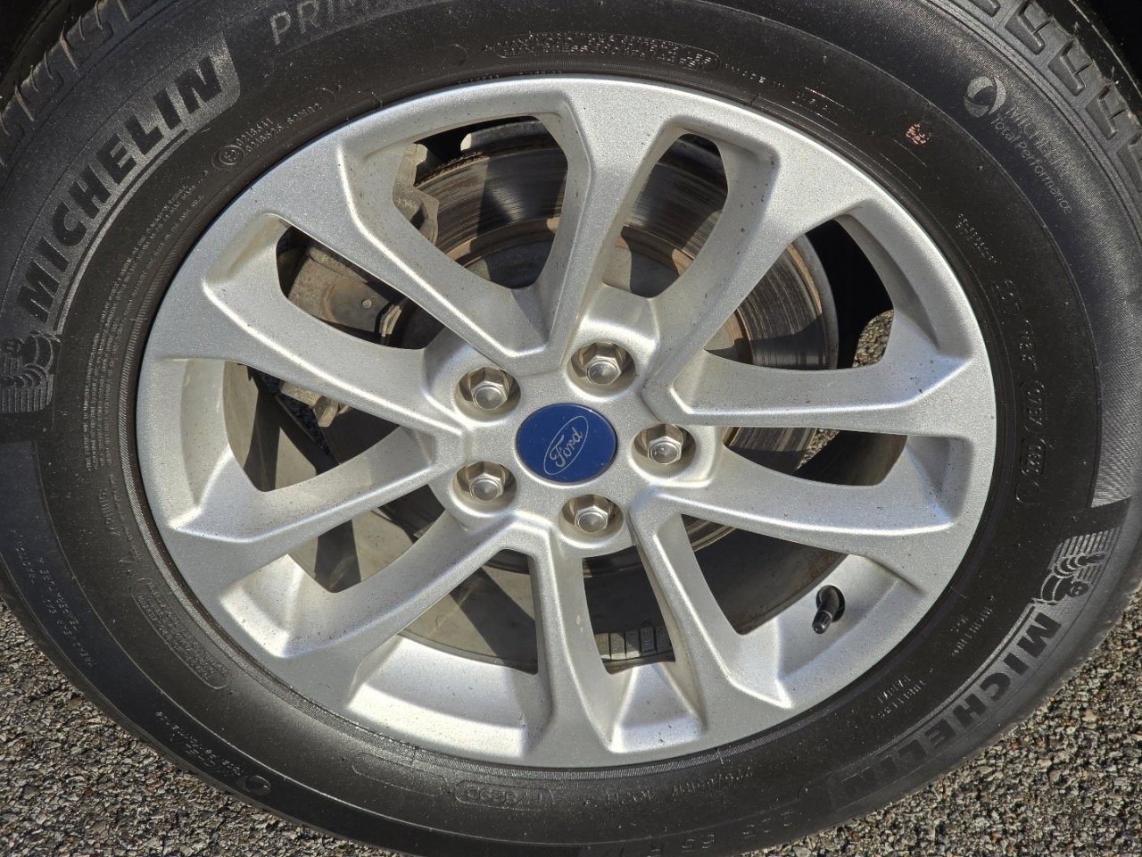 Used 2020 Ford Escape SE image 8