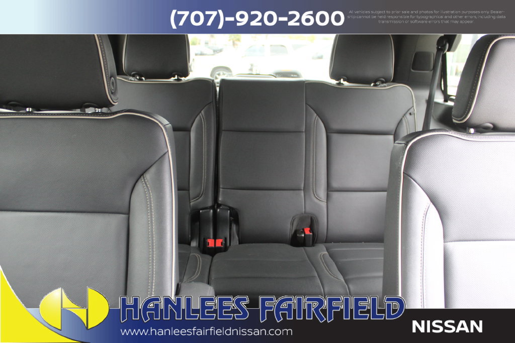 Used 2024 GMC Yukon SLT AWD/4WD image 18