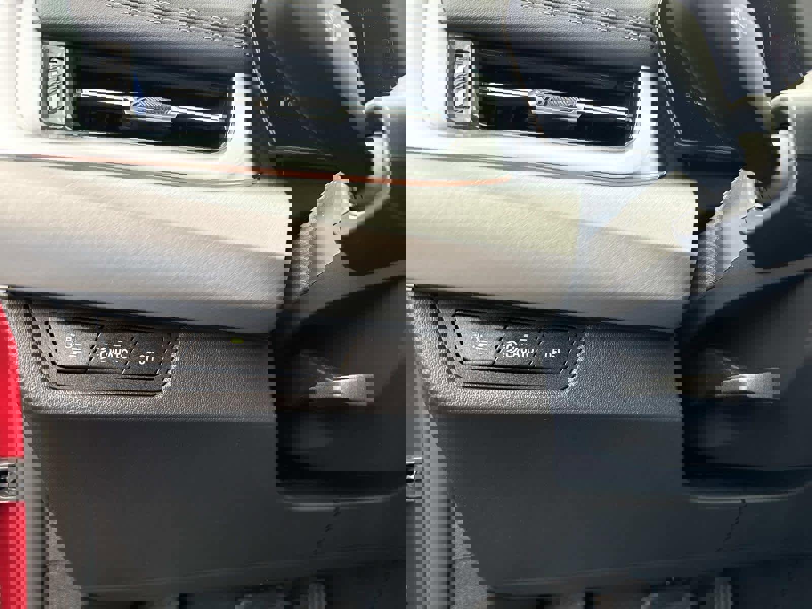 New 2026 BMW X1 xDrive28i w/ Convenience Package AWD/4WD image 30