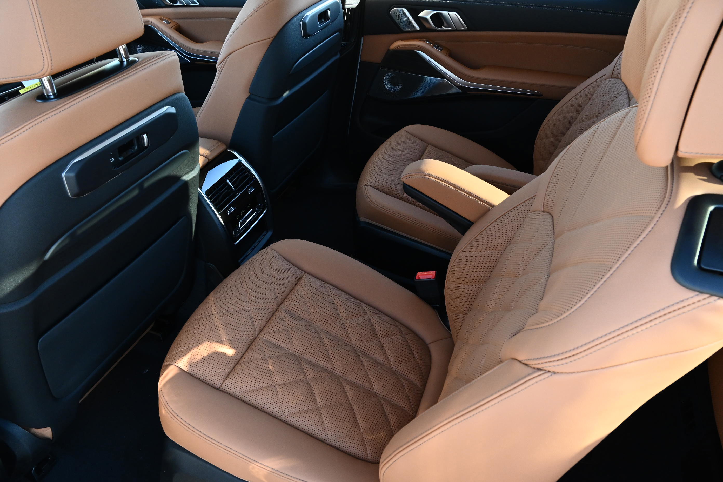 New 2026 BMW X7 xDrive40i w/ Executive Package image 11