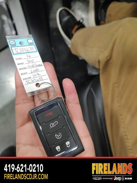 New 2026 Jeep Grand Cherokee Laredo image 21