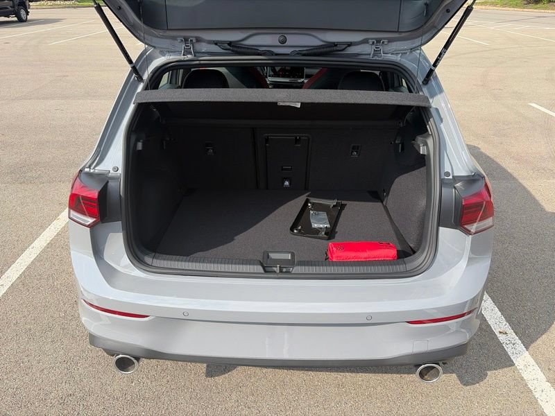 New 2026 Volkswagen GTI SE FWD image 12