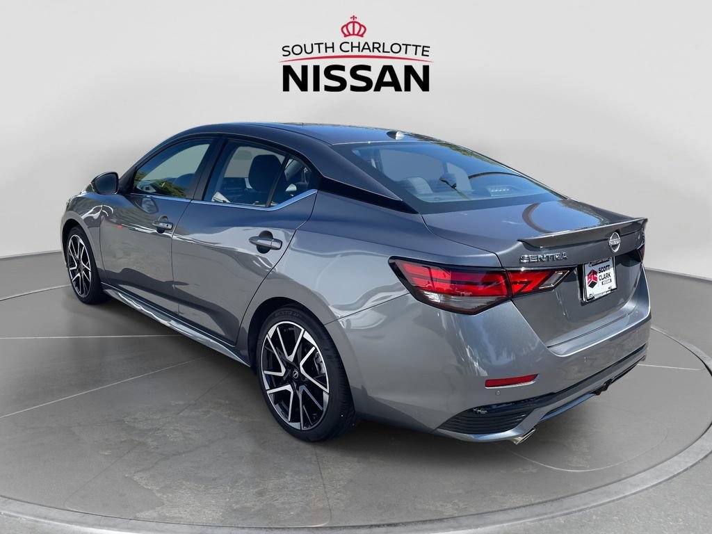 Used 2025 Nissan Sentra SR FWD image 4
