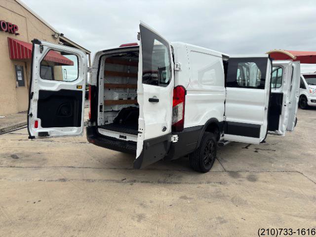 Used 2017 Ford Transit 250 130 Low Roof w/ Exterior Upgrade Package RWD image 22