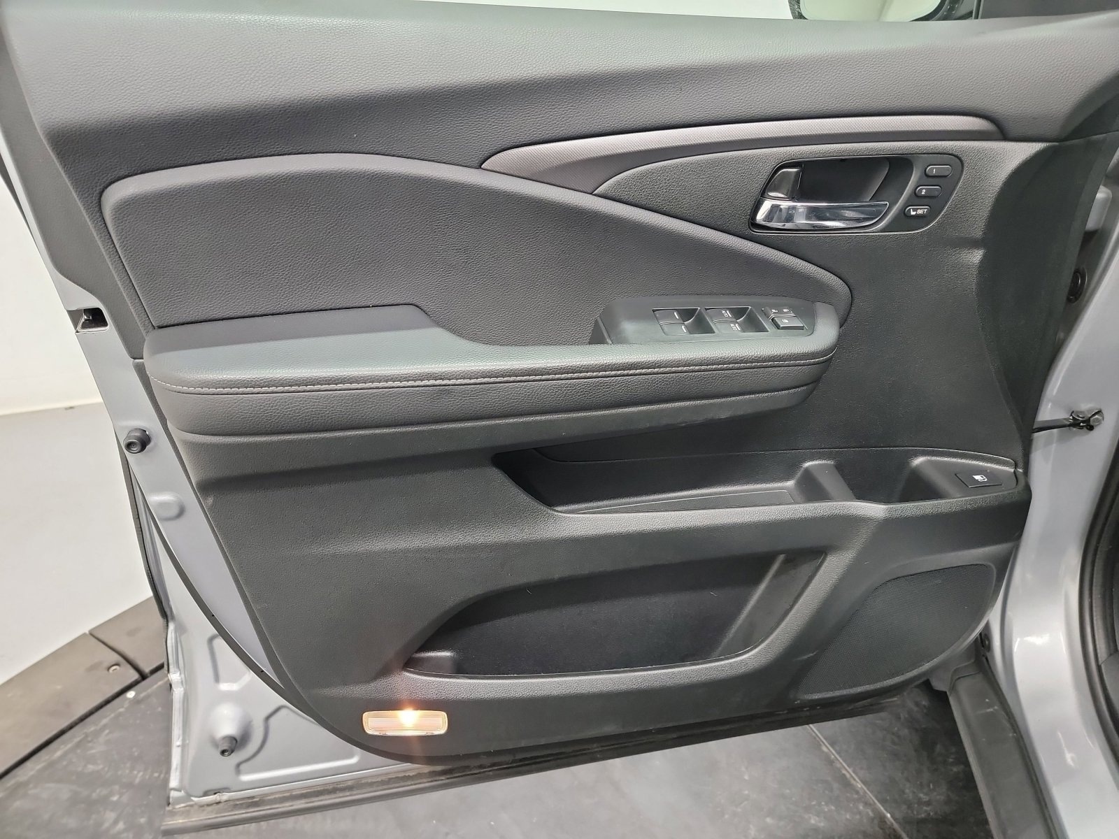 Certified 2023 Honda Ridgeline RTL-E image 13