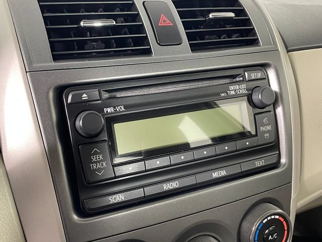 Used 2012 Toyota Corolla LE FWD image 7