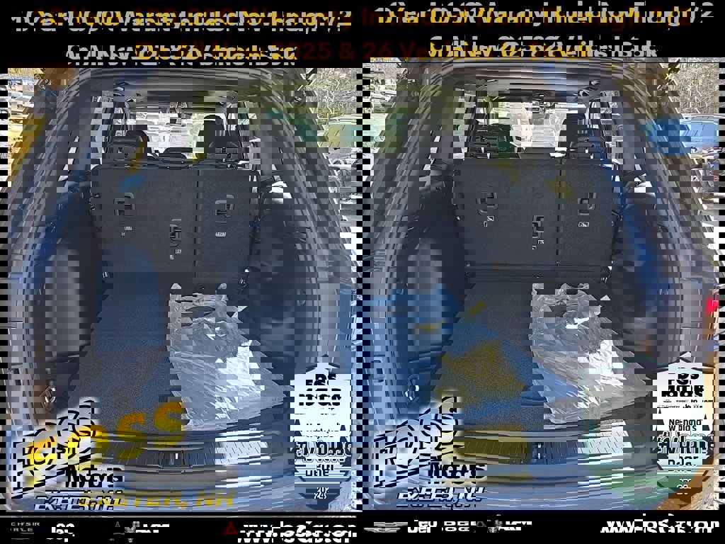 New 2025 Jeep Grand Cherokee Laredo image 14