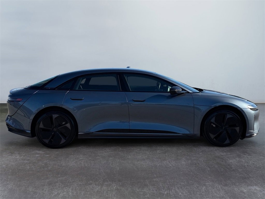 Used 2024 Lucid Air Pure image 2
